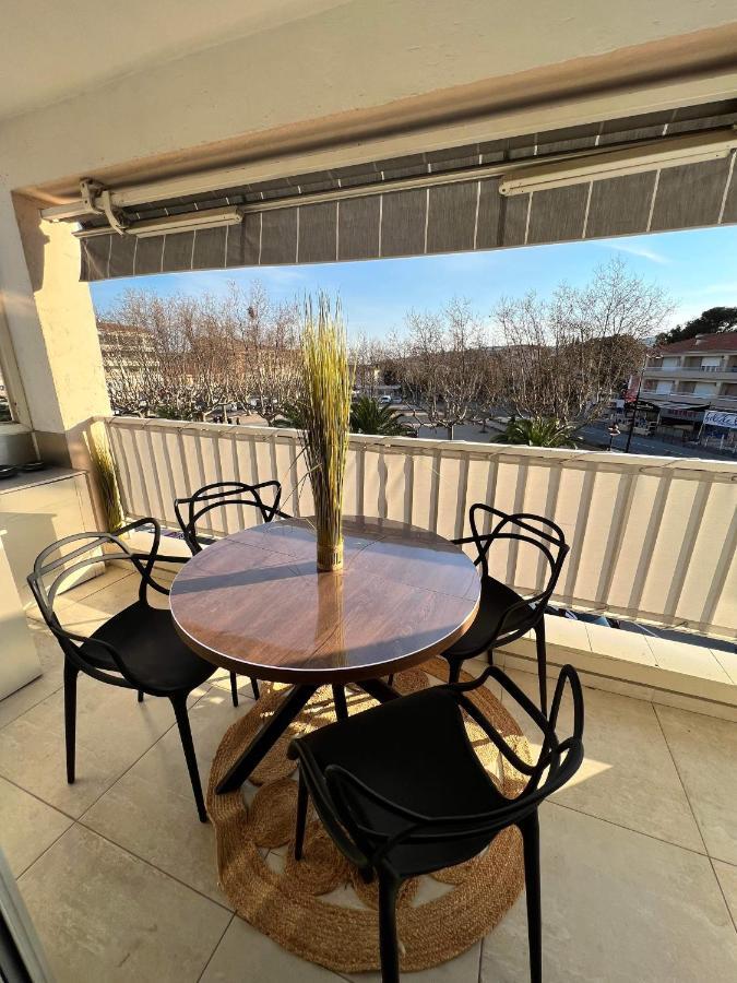 Le Bonheur De Saint Aygulf Apartment Екстериор снимка